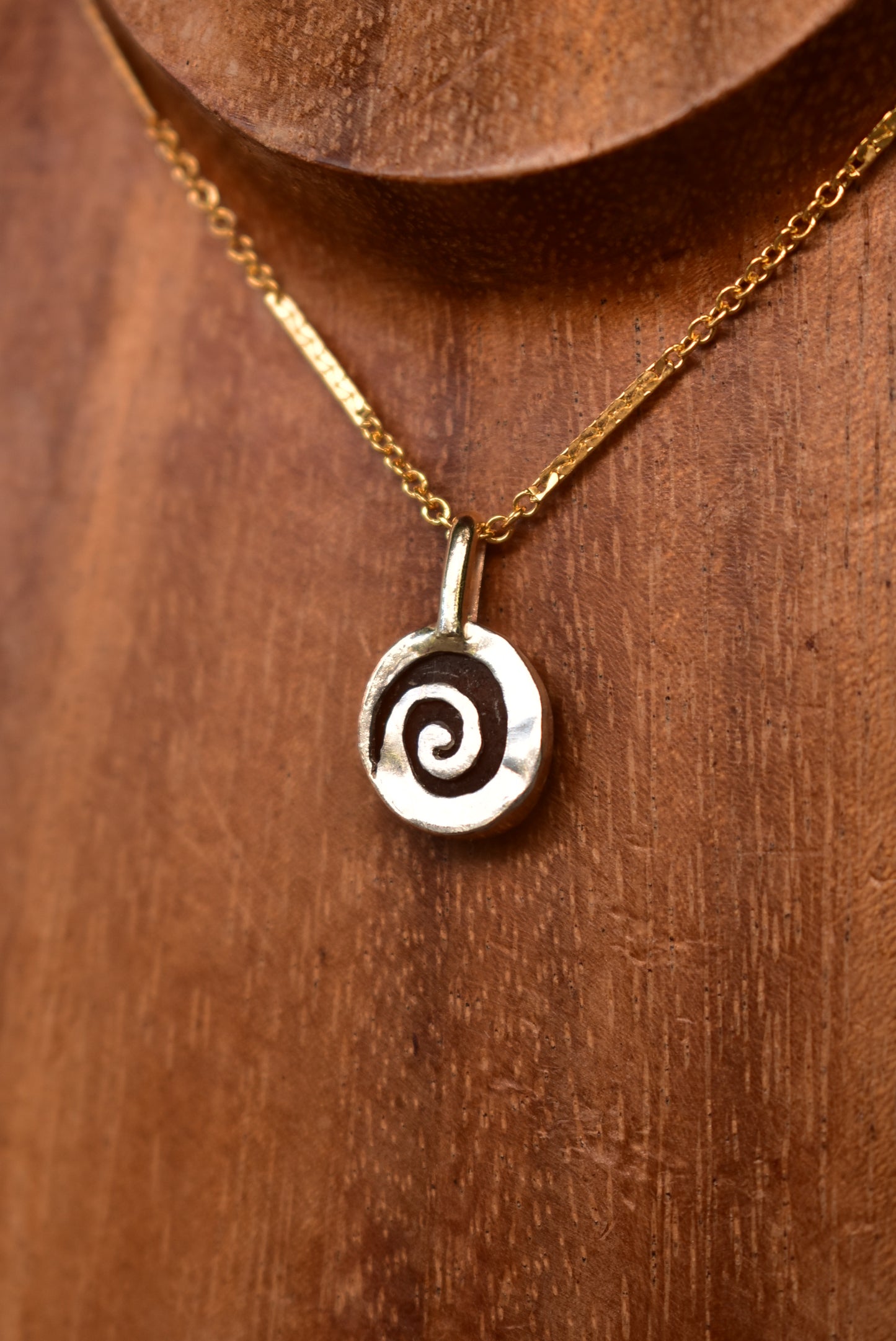 Seaglass swirl necklace