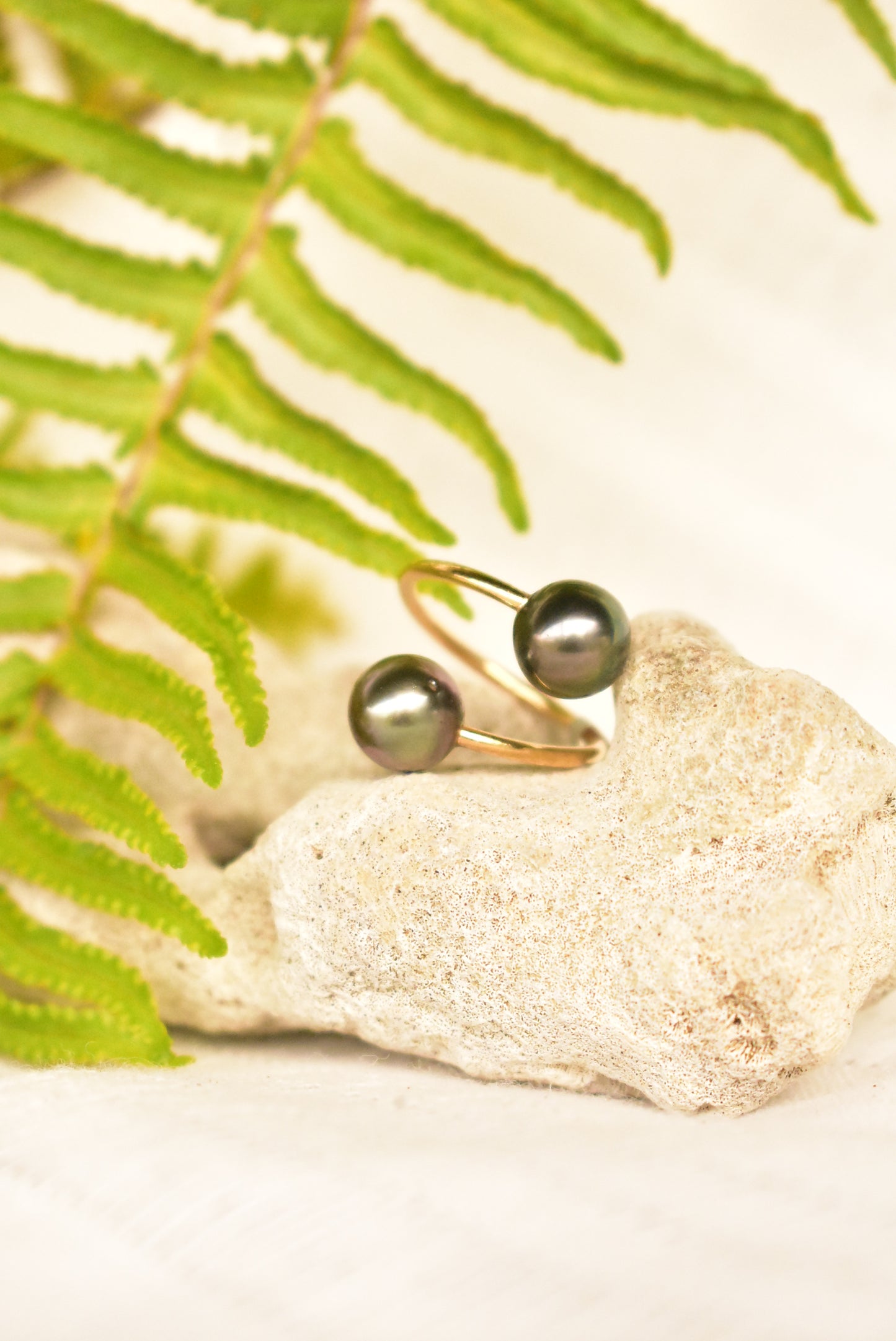 Tahitian twist ring