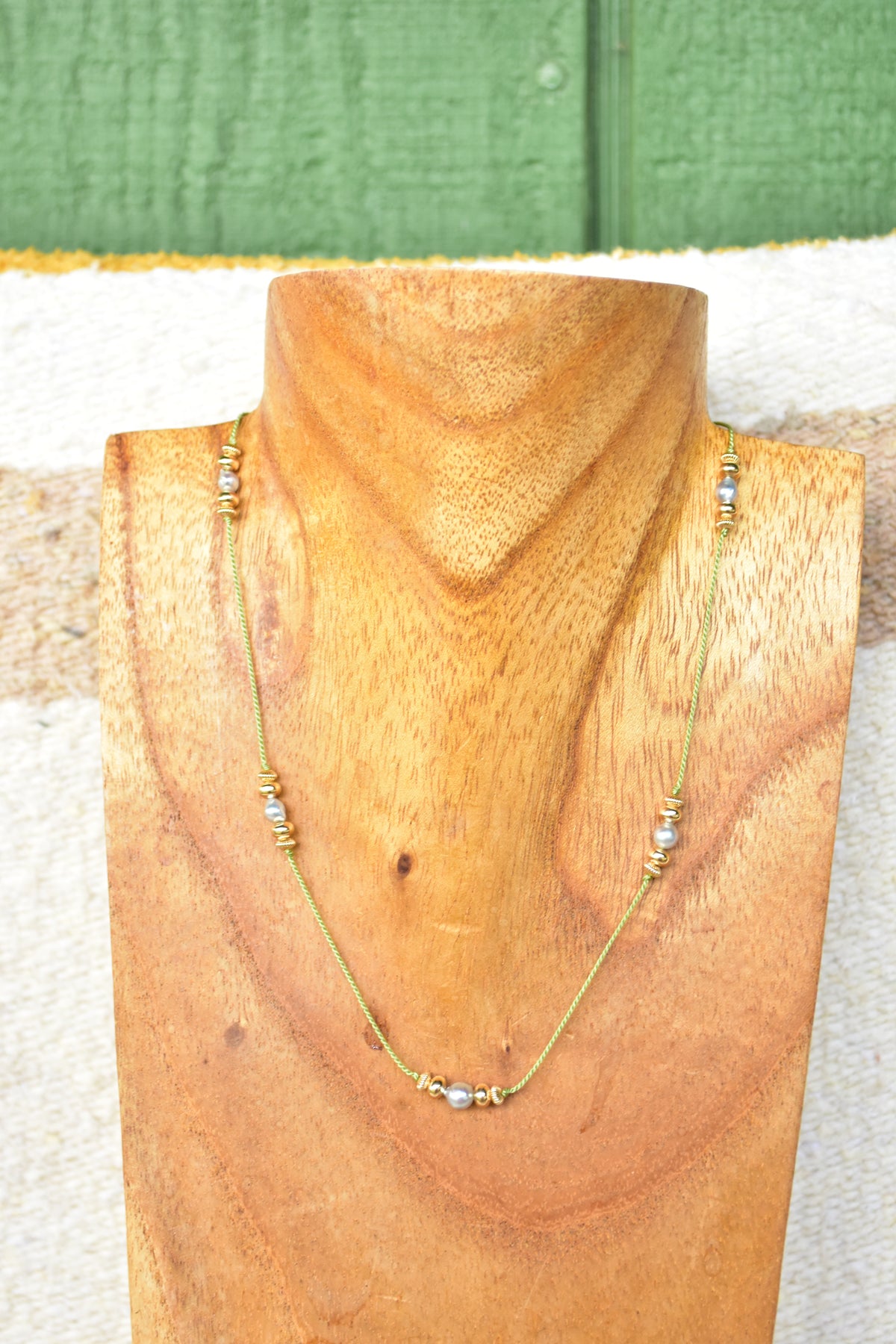 Green silk light Akoya choker