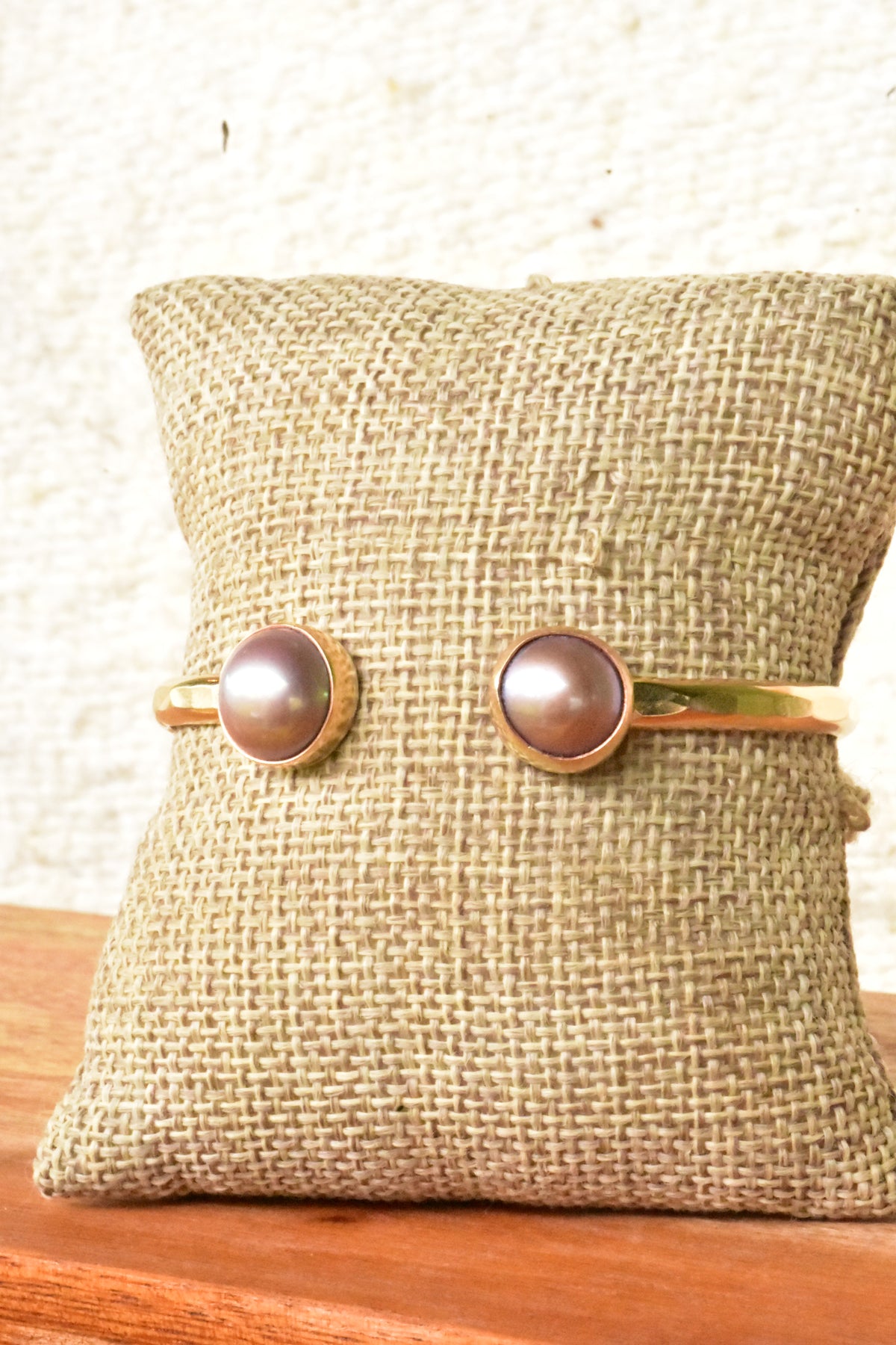 Pearl cuff