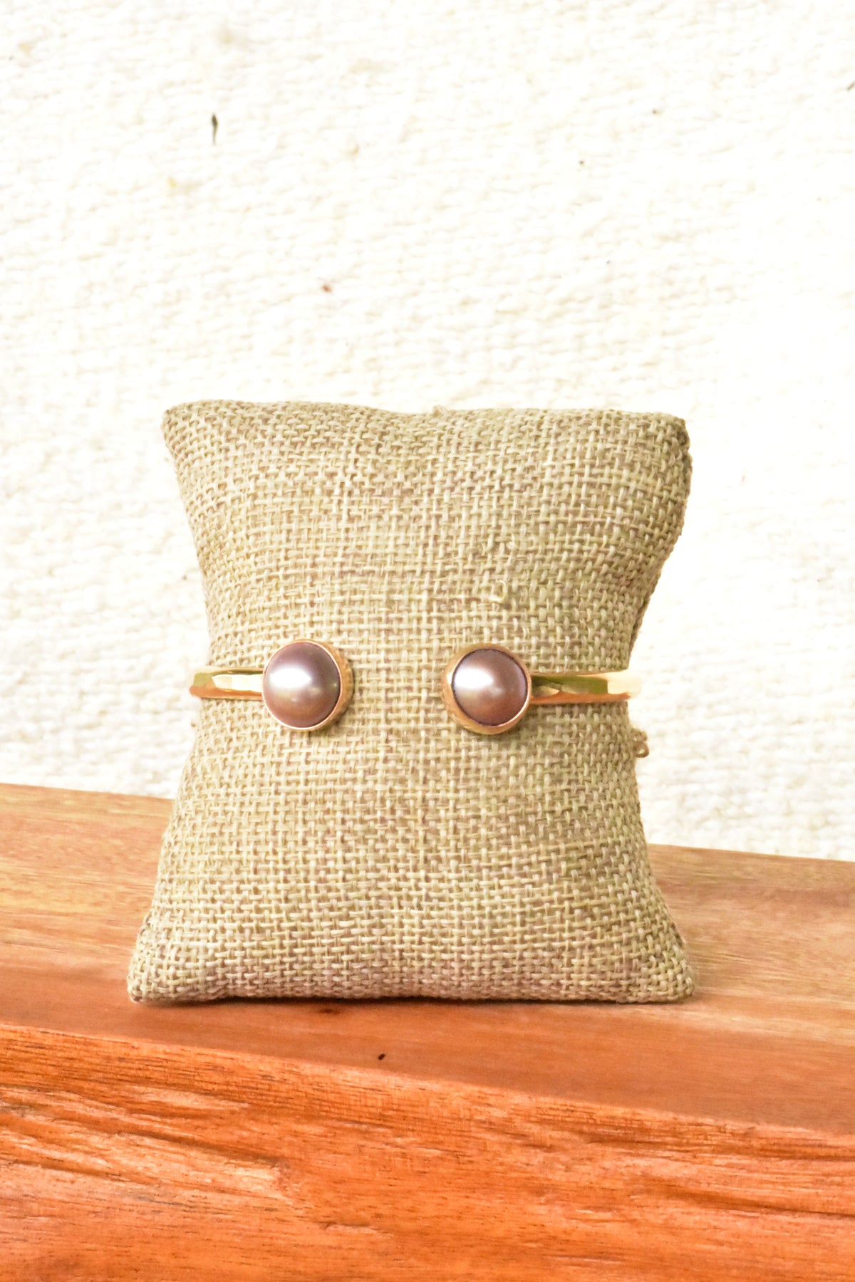 Pearl cuff