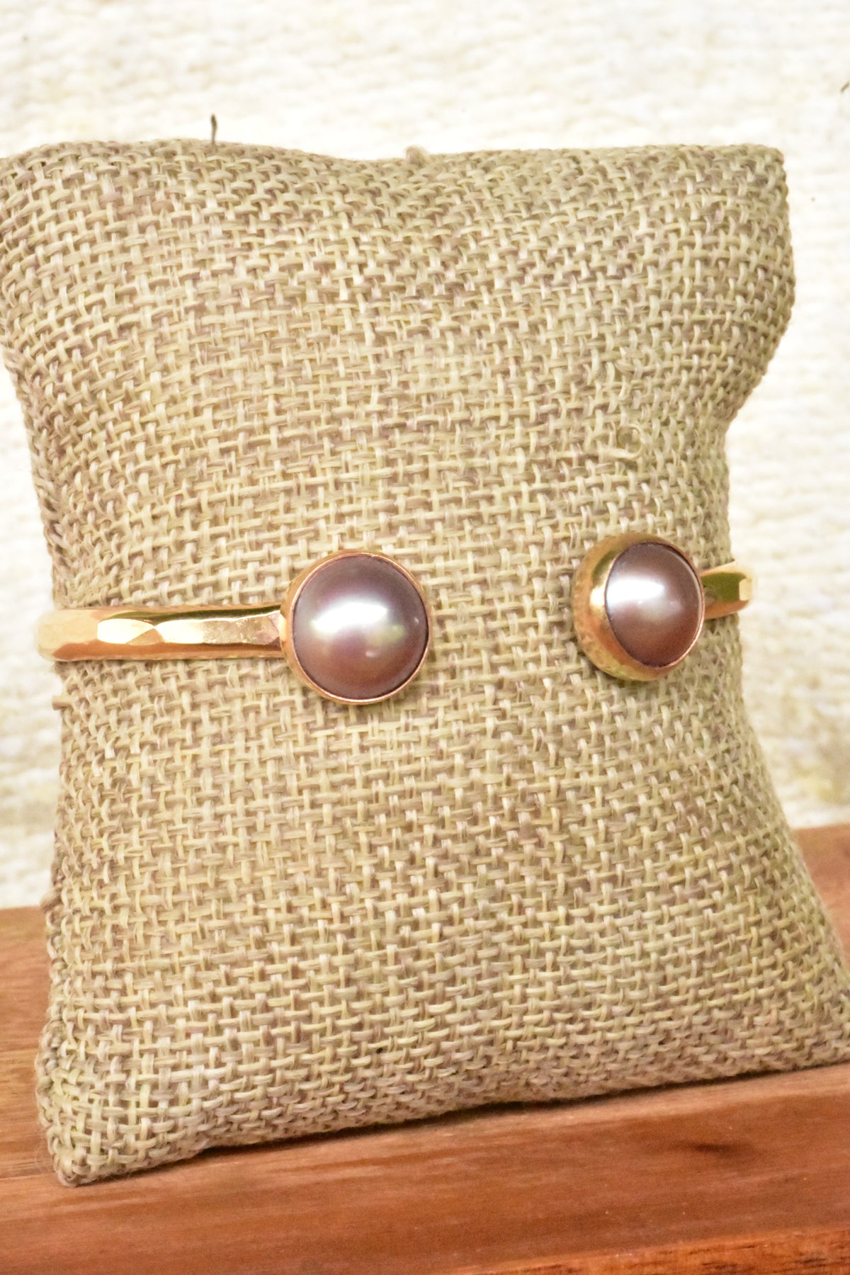 Pearl cuff