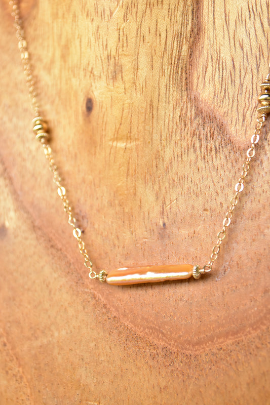 Peach pearl bar beaded necklace