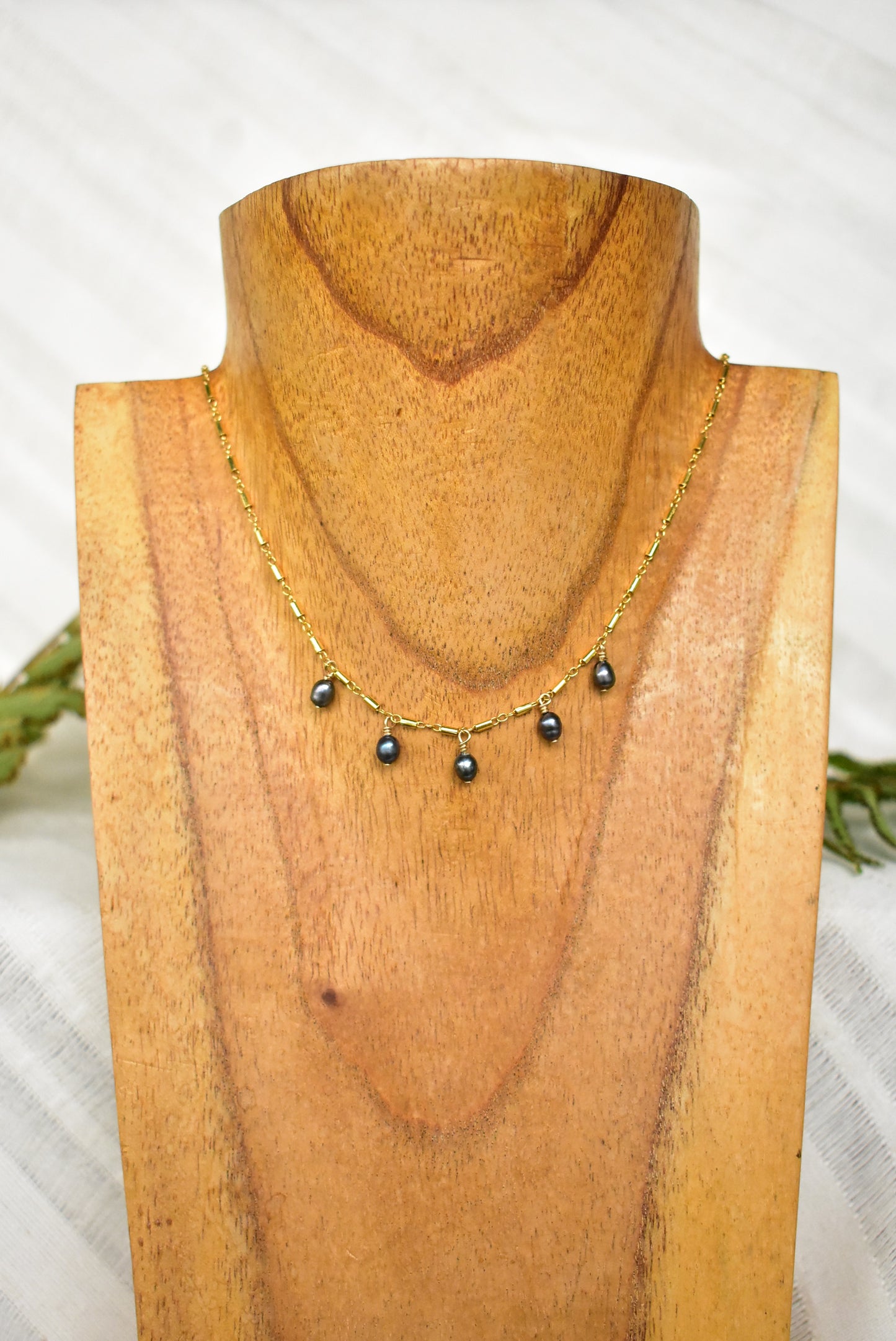 Pearl tube necklace