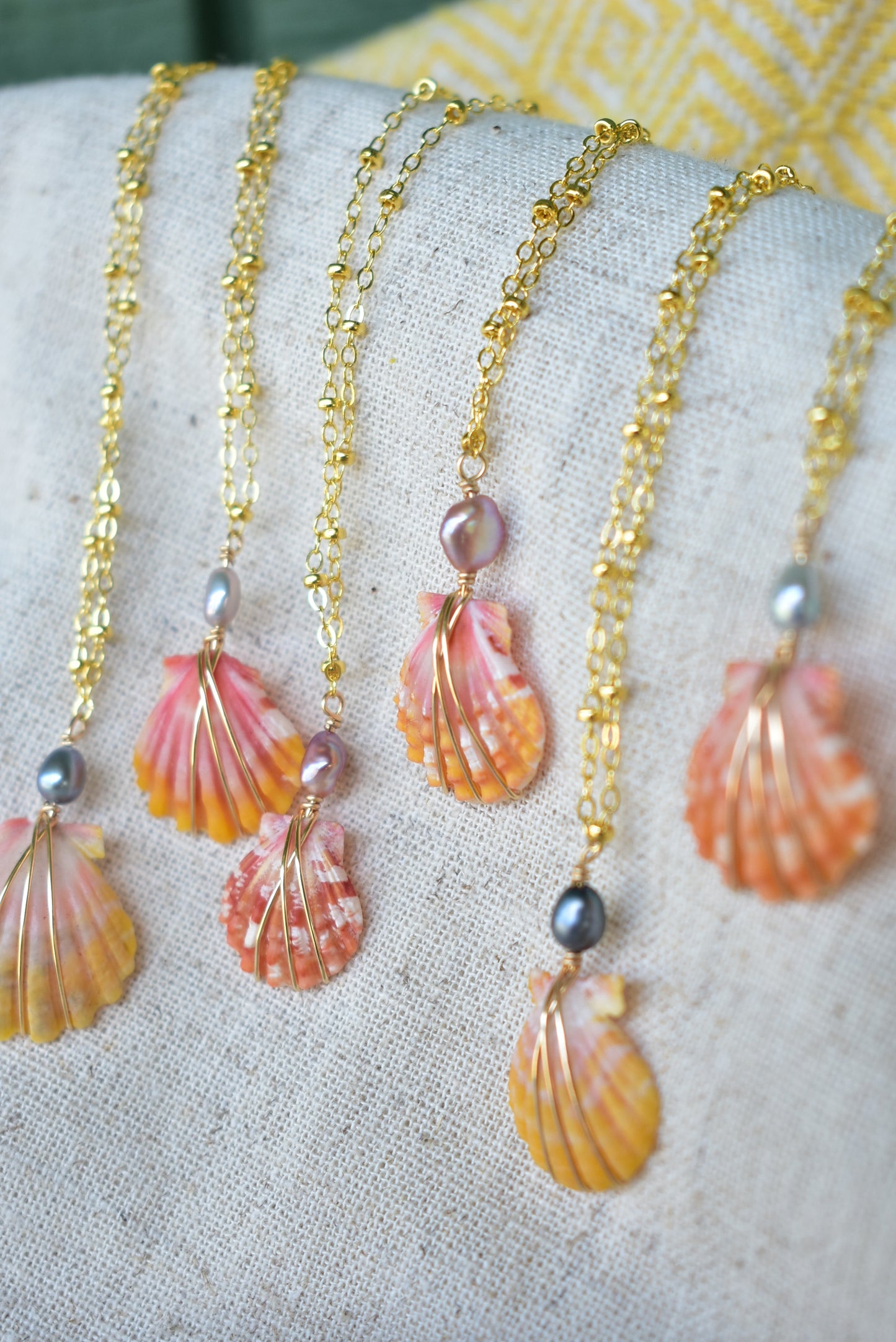 keshi topped sunrise necklace