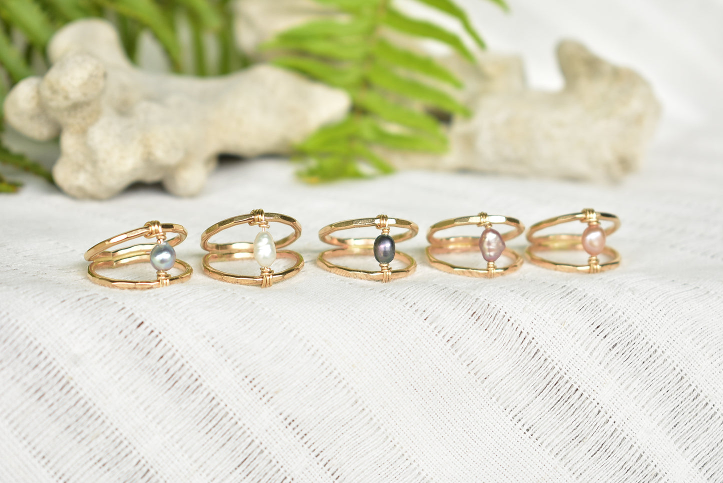 Double banded keshi ring