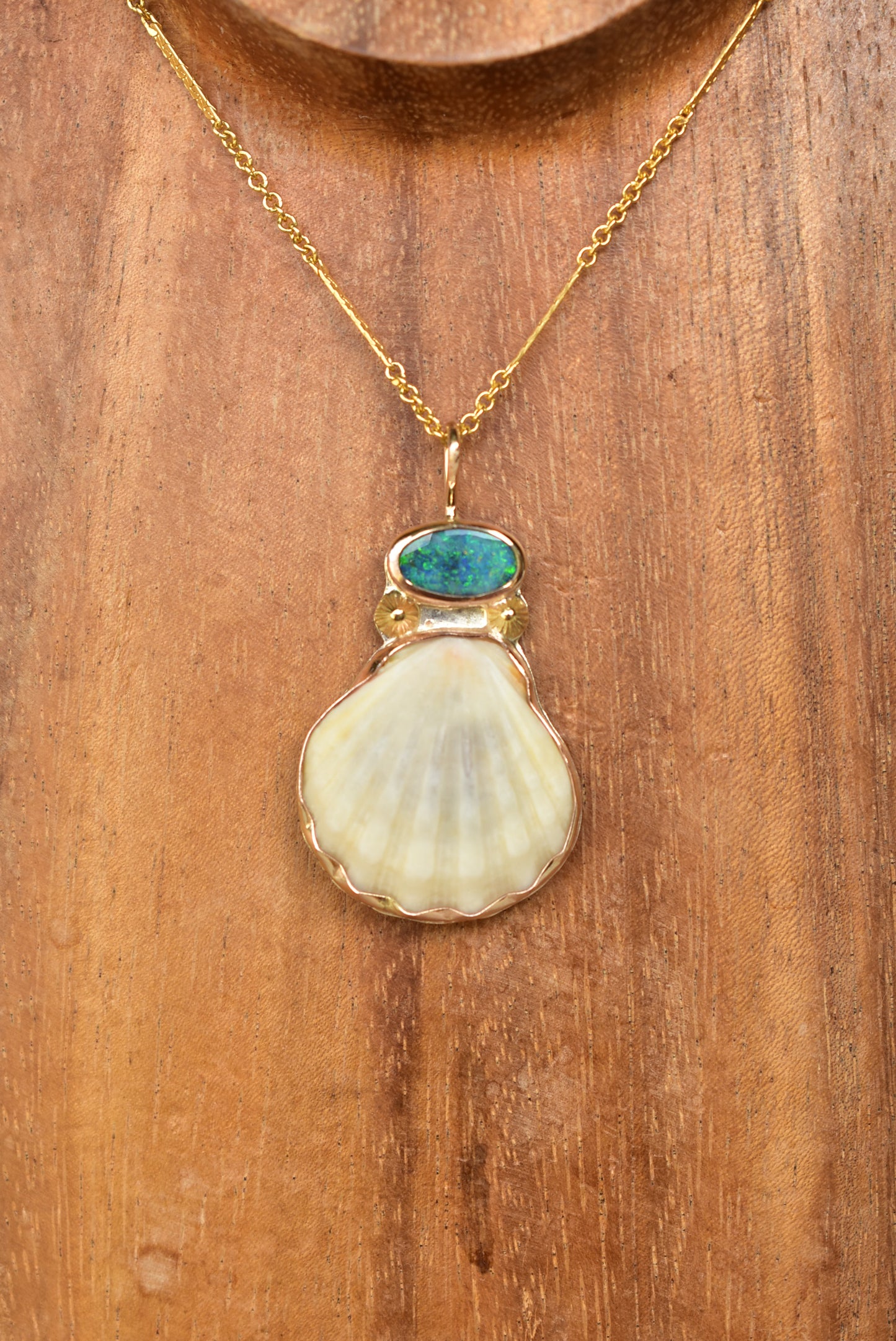 Albino sunrise opal pendant
