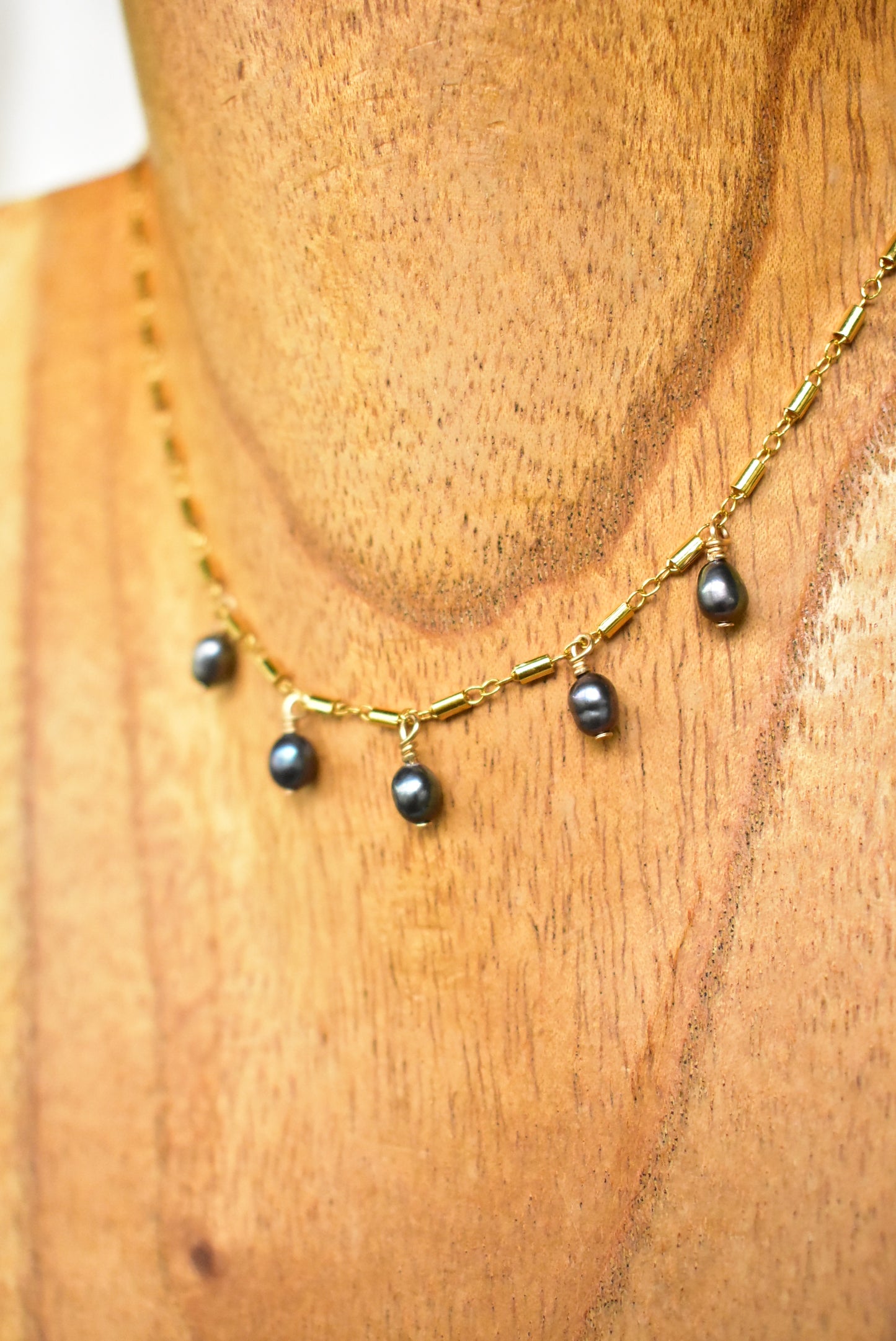 Pearl tube necklace