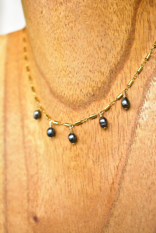 Pearl tube necklace