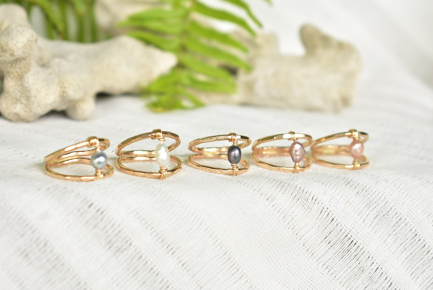 Double banded keshi ring