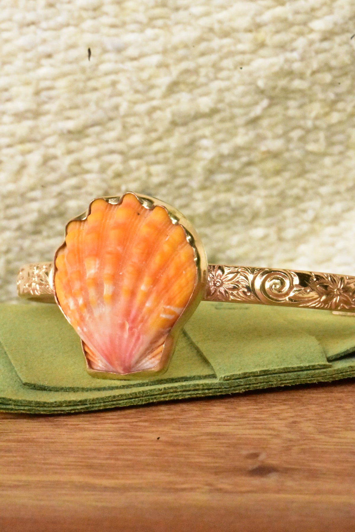Sunrise cuff