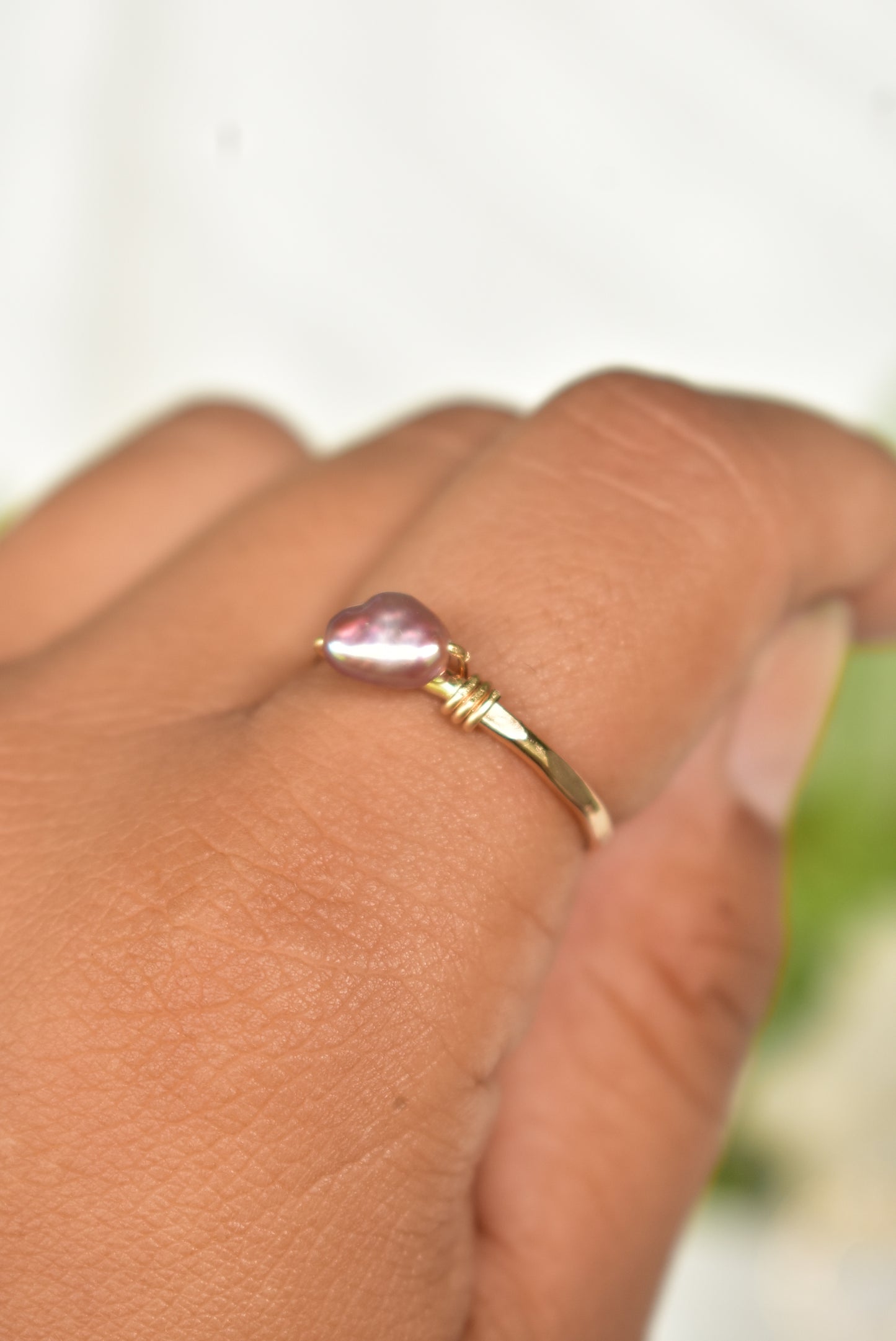Single banded keshi ring
