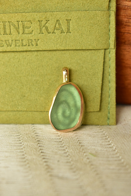 Seaglass pendant