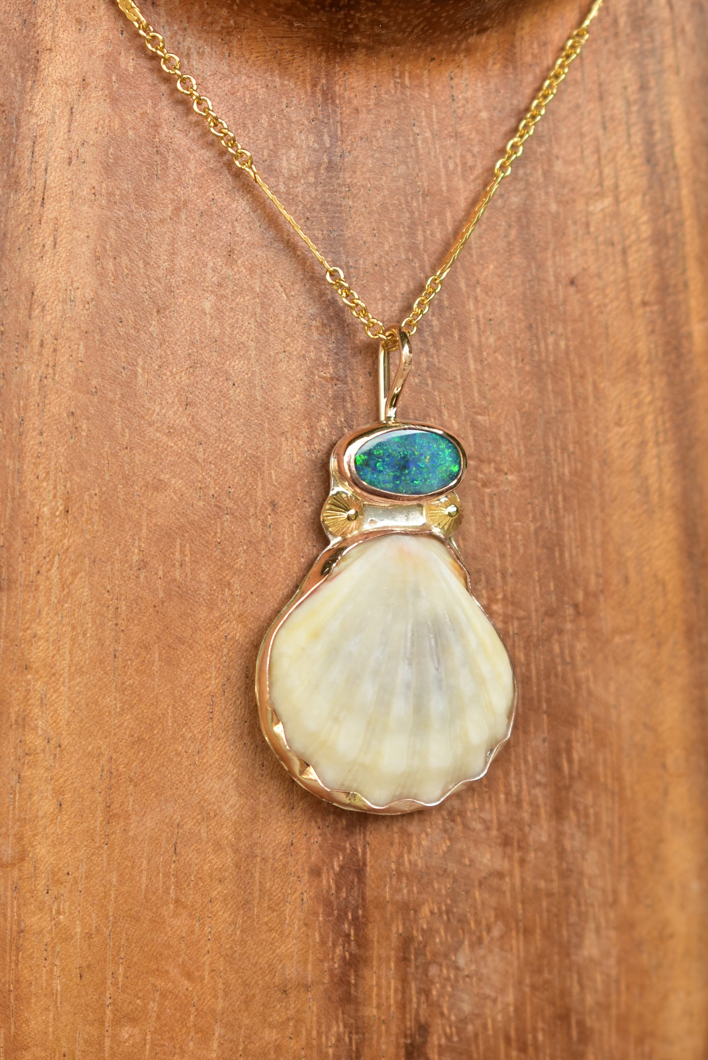 Albino sunrise opal pendant
