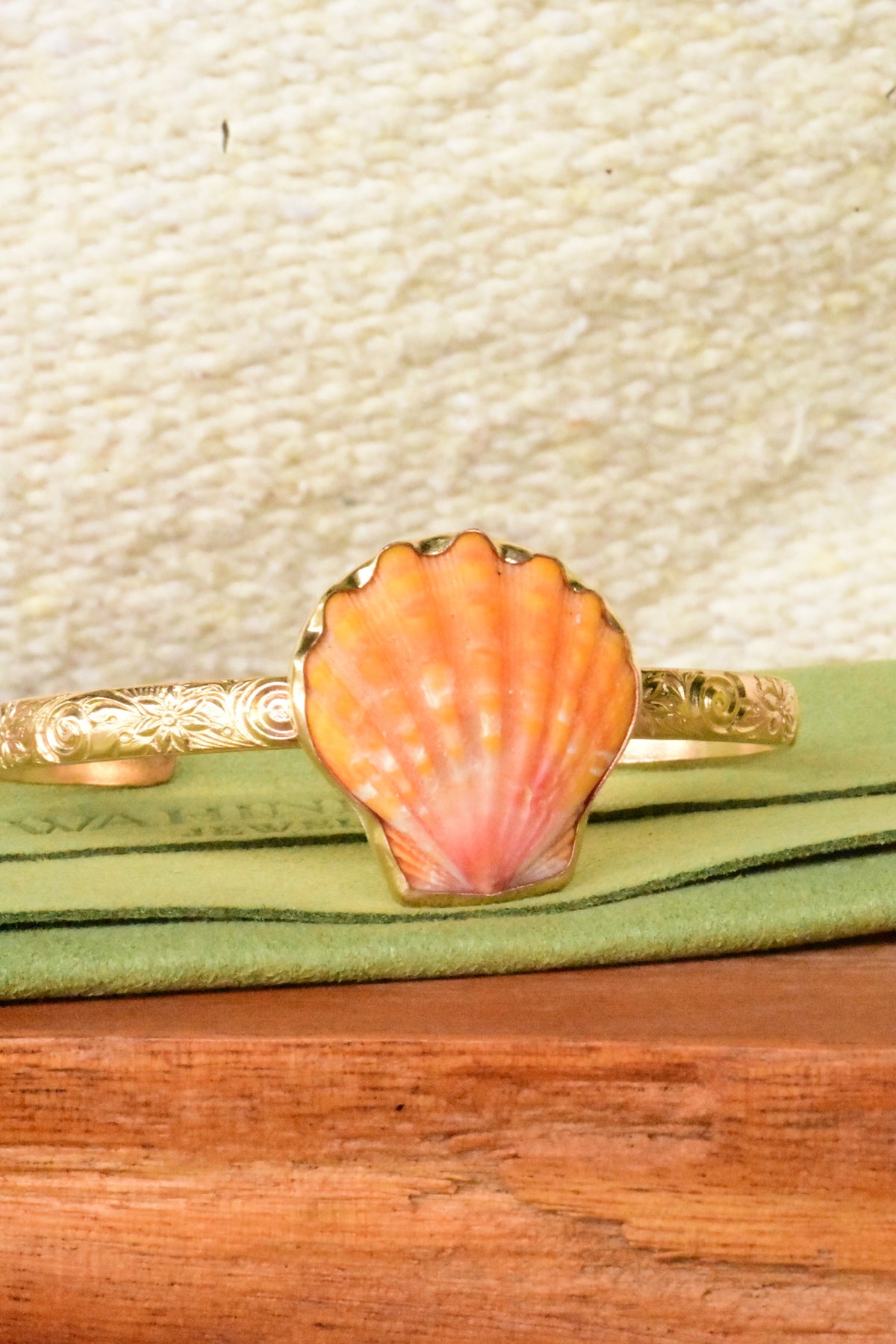 Sunrise cuff