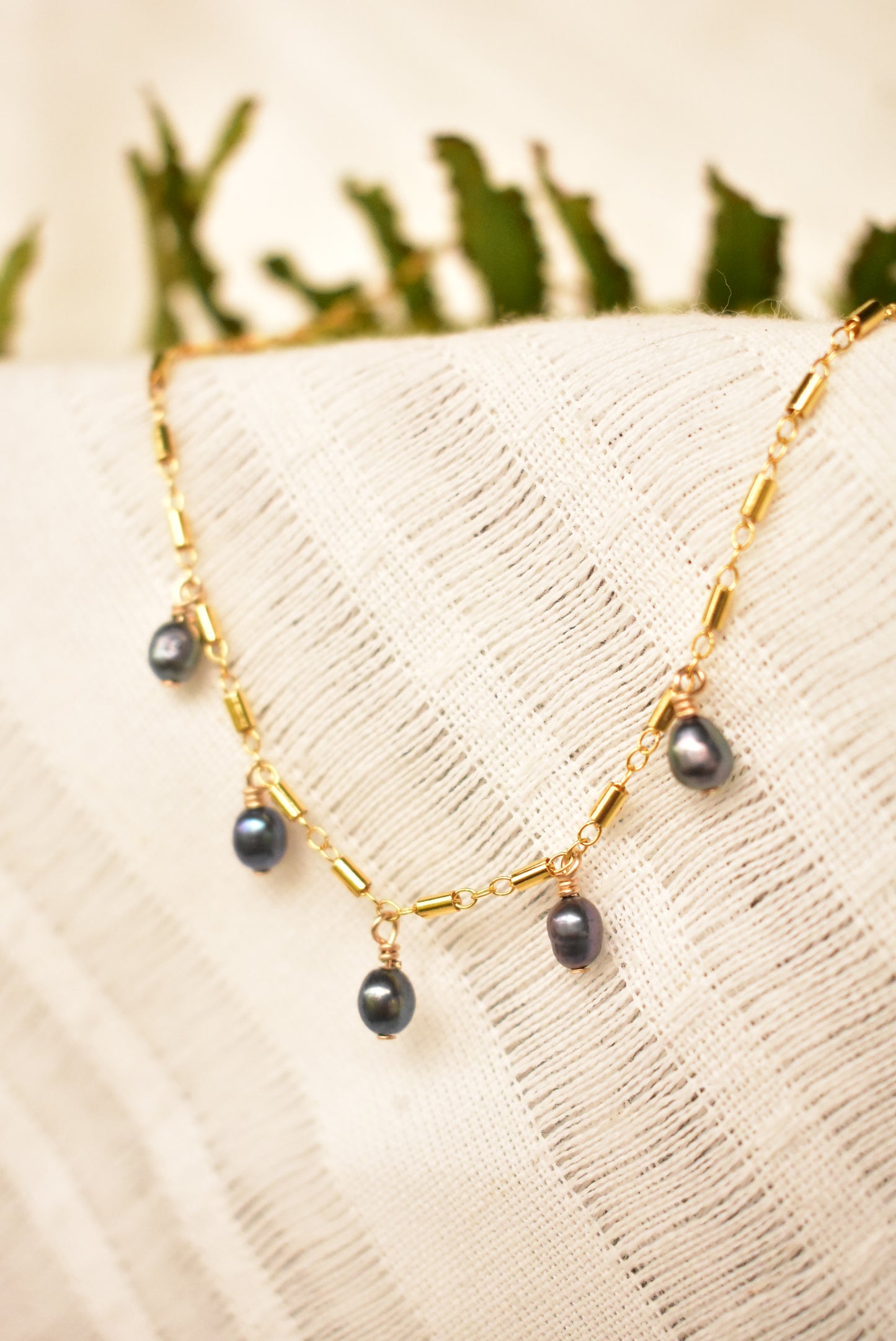 Pearl tube necklace